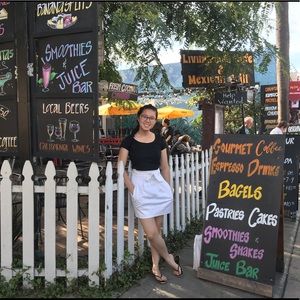 Meet your Posher, Linh